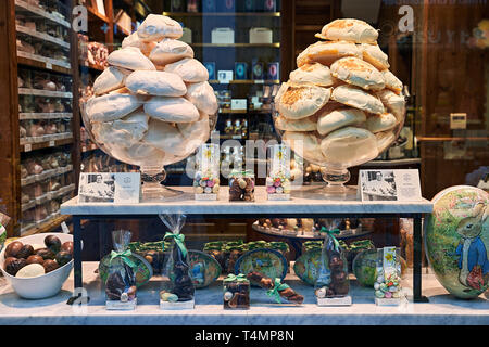 Shop window of the chocolatier Elisabeth, which specialized in meringues in Brussels, Belgium Stock Photo