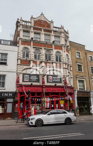 The Old Red Lion Pub & Theatre, Islington, East London, UK. Stock Photo