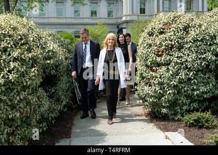 Senior Counselor Kellyanne Conway walks with CNN's Chief Whitehouse Correspondent Jim Acosta after an interview with Fox News at the White House in Washington, DC on April 18, 2019. She joked that he was apologizing to her for the last two years. Credit: Stefani Reynolds/CNP | usage worldwide Stock Photo