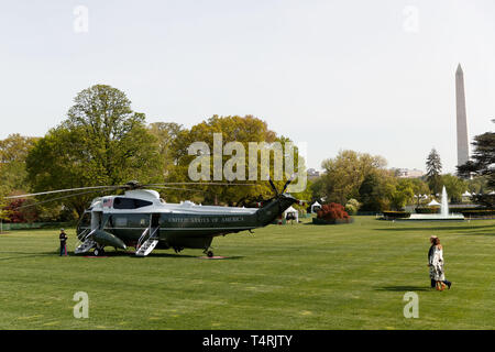 Washington, DC, USA. 18th Apr, 2019. U.S. President Donald Trump and first lady Melania Trump depart the White House in Washington, DC, the United States, on April 18, 2019. Credit: Ting Shen/Xinhua/Alamy Live News Stock Photo