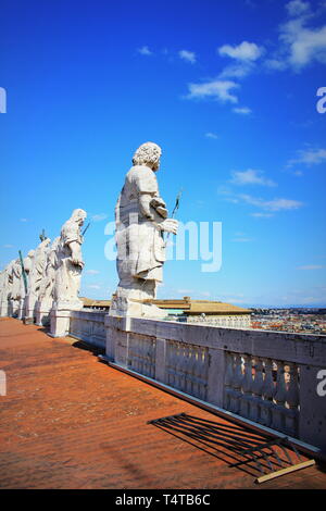 Apostles statues on the roof of St Peter's Basilica in Vatican city, Rome, Italy. Stock Photo