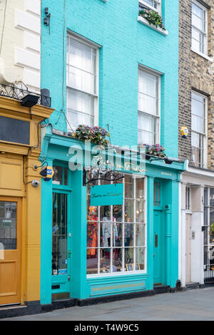 Beatrice von tresckow shop along Portobello Road. Notting Hill