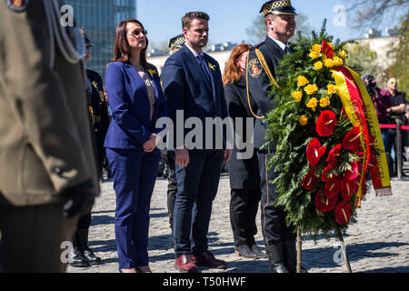 Mayor of Warsaw Rafal Trzaskowski is seen paying tribute at the monument of the Warsaw Heroes of the Ghetto during a ceremony to mark the 76th anniversary of the outbreak of the Warsaw Ghetto Uprising. As part of the ceremony alarm sirens were heard throughout the city to remember those who were murdered in the ghetto in 1943. The Warsaw ghetto uprising was a violent revolt that occurred from April 19 to May 16, 1943, during World War II. Residents of the Jewish ghetto in Nazi-occupied Warsaw, Poland, staged the armed revolt to prevent deportations to Nazi-run extermination camps. Stock Photo