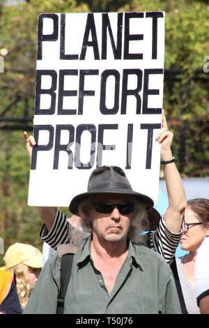 Sydney, Australia. 20th April 2019. The Stop Adani convoy held a rally in Sydney at Bowling Green in Parramatta Park. The Stop Adani convoy departed Hobart on April 17 and will make various stops on its way to the Galilee Basin, holding rallies along the way, before heading to the capital, Canberra. The rally is organised by former Greens leader Bob Brown. Credit: Richard Milnes/Alamy Live News Stock Photo