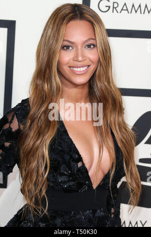 (FILE) 20th Apr 2019. Beyonce's Netflix deal reportedly worth $60 Million. Photo taken: LOS ANGELES, CA, USA - FEBRUARY 08: Singer Beyonce wearing a Proenza Schouler dress, Balenciaga shoes, and Lorraine Schwartz jewelry arrives at the 57th Annual GRAMMY Awards held at Staples Center on February 8, 2015 in Los Angeles, California, United States. (Photo by Xavier Collin/Image Press Agency) Credit: Image Press Agency/Alamy Live News Stock Photo