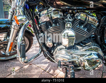 Motor de dos cilindros de una motocicleta. Madrid. España. Stock Photo