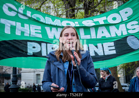 New York, United States. 18th Apr, 2019. Alexandria Villaseñor, a 13-year-old climate justice activist who co-organized the youth climate strike in New York City and has been striking from school at the UN every Friday for 18 weeks - In a line that stretched upwards of a mile, over 700 New Yorkers marched across the Brooklyn Bridge on April 18, 2019 to demand Governor Andrew Cuomo to block the controversial Williams Northeast Supply Enhancement (NESE) Pipeline, which would carry fracked gas through New York Harbor. Credit: Erik McGregor/Pacific Press/Alamy Live News Stock Photo