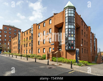 The University of Strathclyde Richmont Street Glasgow Scotland UK with Forbes Hall in Rottenrow East Stock Photo