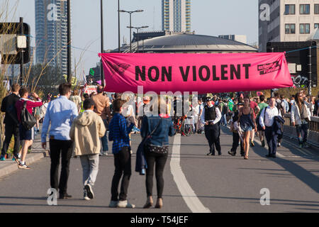 London, UK. 20th April 2019. Waterloo bridge has been blocked by climate change campaigners from Extinction Rebellion for six days. During that time, they have created a Garden bridge used for International Rebellion activities to demand urgent action to combat climate change by the British government. Credit: Mark Kerrison/Alamy Live News Stock Photo