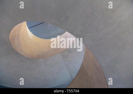 UAE, Abu Dhabi, Masdar City, Staircase detail in the Masdar PRT station of the Masdar Institute of Science and Technology designed by the architects F Stock Photo