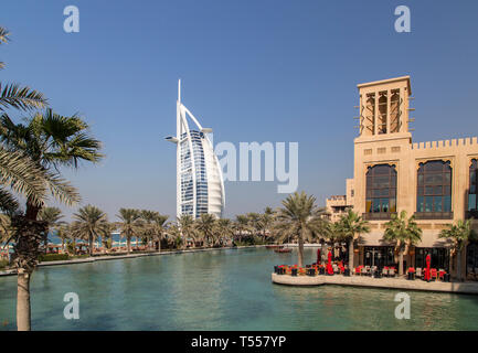 UAE, Dubai, Burj Khalifa from Madinat Jumeirah Gardens Stock Photo