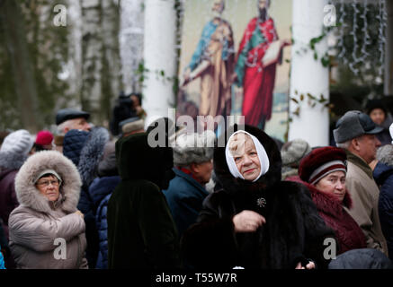 Belarus, Gomel, January 19, 2017. Epiphany. A crowd of faithful to God at the feast of the baptism of the Lord Stock Photo
