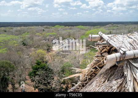 The oval palace from the top of the Acropolis at Ek Balaam Stock Photo