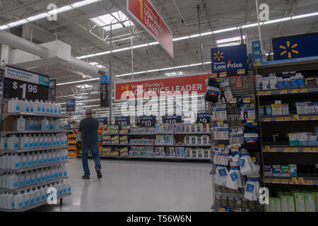 Walmart, Orlando, USA Stock Photo - Alamy