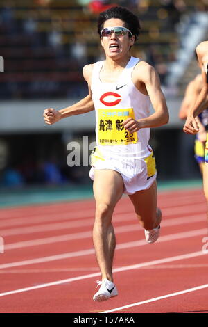 Kobe, Japan. 21st Apr, 2019. Shoma Funatsu Athletics : The 67th Hyogo Relay Carnival, Men's 1500m Final at Kobe Universiade Memorial Stadium in Kobe, Japan . Credit: Naoki Nishimura/AFLO SPORT/Alamy Live News Stock Photo