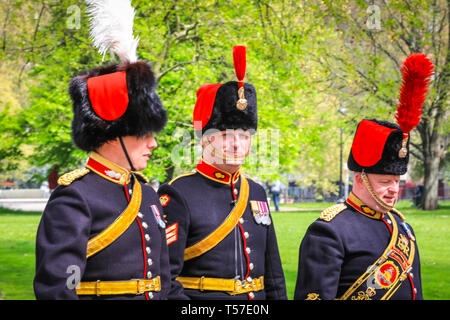 Hyde Park, London, UK, 22nd April 2019. Members of the King's Troops before the salute. A 41-round Royal Gun Salute is fired on the Parade Ground in Hyde Park to publicly celebrate the 93rd birthday of Herr Majesty the Queen, Queen Elizabeth II. The salute is fired at midday by the King's Troop Royal Horse Artillery. The Queen's birthday is April 21st, but salutes are not fired on Sundays and take place the next day if the date falls on a Sunday. Credit: Imageplotter/Alamy Live News Stock Photo
