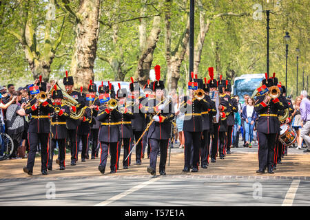 Hyde Park, London, UK, 22nd April 2019. A 41-round Royal Gun Salute is fired on the Parade Ground in Hyde Park to publicly celebrate the 93rd birthday of Herr Majesty the Queen, Queen Elizabeth II. The salute is fired at midday by the King's Troop Royal Horse Artillery. The Queen's birthday is April 21st, but salutes are not fired on Sundays and take place the next day if the date falls on a Sunday. Credit: Imageplotter/Alamy Live News Stock Photo