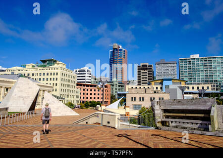 City to Sea Bridge (built 1994) a pedestrian bridge and public artwork Wellington crossing over Jervois Quay Highway, North Island, New Zealand Stock Photo