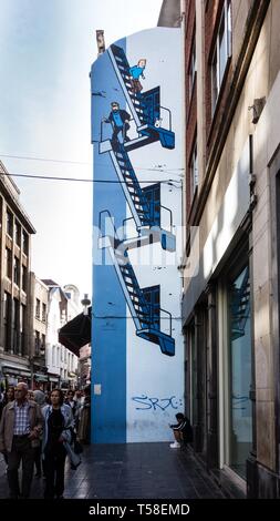 Tim and Struppi Graffiti on house facade, Brussels, Belgium Stock Photo