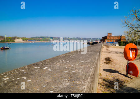 Upnor, Kent. UK. A view over the River Medway looking towards Upnor and the castle. The Copper Rivet Distillery can be seen. Stock Photo