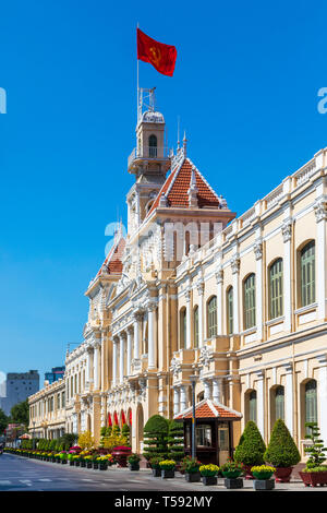 Hotel de Ville, (1901 - 1908) a neo-baroque french architecture building at the northern end of Nguyen Hue Boulevard Ho Chi Minh City, Vietnam Stock Photo