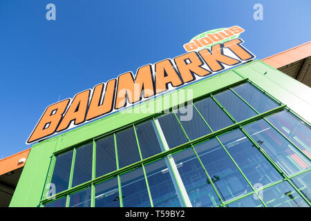Globus Baumarkt sign at store. Globus is a German retail chain of hypermarkets, DIY stores and electronics stores. Stock Photo