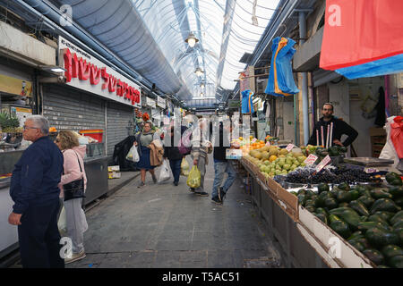 ISRAEL JERUSALEM MARKET MAHANE YEHUDA SHUK BEIT YA AKOV MARKET