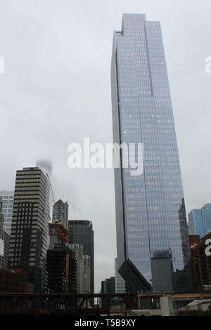 150 n Riverside, a new building in downtown Chicago, Illinois, over the Chicago River in black and white Stock Photo