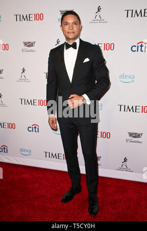 NEW YORK, NEW YORK - APRIL 23: Trevor Noah attends the TIME 100 Gala 2019 Lobby Arrivals at Jazz at Lincoln Center on April 23, 2019 in New York City. Photo: Mrs Woods/imageSPACE/MediaPunch Stock Photo