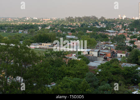 Ricardo Brugada neighbourhood, aka La Chacarita, Asuncion, Paraguay. Shanty town located along the banks of the Rio (River) Paraguay Stock Photo