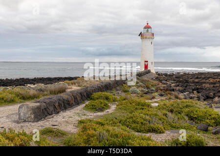 Port Fairy Lighthouse, Griffiths Island, Port Fairy, Victoria, Australia Stock Photo