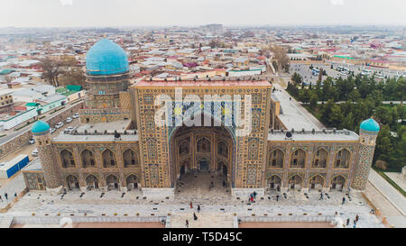 Aerial cityscape The Registan Square is the best place to discover the old Uzbek architecture and to enjoy the great mosaic decorations, Samarkand Stock Photo