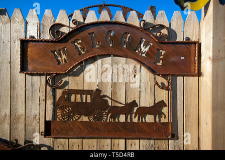 Traditional western welcome sign for sale, Custer State Park, Black Hills, South Dakota, USA Stock Photo