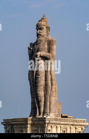Vertical view of the Thiruvalluvar Statue at the Vivekananda rock memorial in Kanyakumari, India.