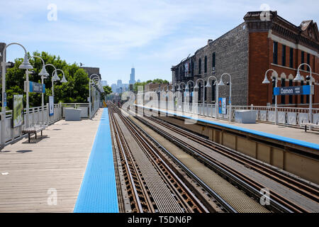 Damen Station at CTA metro Blue Line in Chicago Stock Photo - Alamy