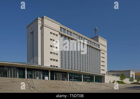 Newton and Arkwright Buildings Nottingham Trent University, Nottingham ...