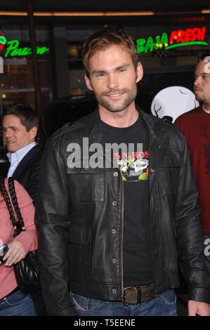 LOS ANGELES, CA. September 21, 2006: Actor SEANN WILLIAM SCOTT at the world premiere of 'Jackass Number Two' at the Grauman's Chinese Theatre, Hollywood. Picture: Paul Smith / Featureflash Stock Photo