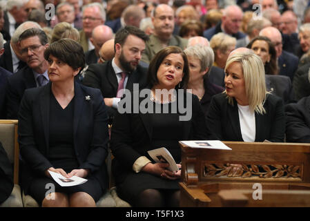 DUP leader Arlene Foster with Sinn Fein's Mary Lou McDonald and Michelle O'Neill before the funeral service for murdered journalist Lyra McKee at St Anne's Cathedral in Belfast. Stock Photo