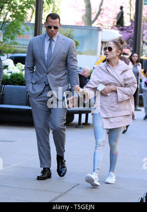 New York, USA. 24th Apr, 2019. April 24, 2019 Alex Rodriguez, Jennifer Lopez in New York April 24, 2019 Credit:RW/MediaPunch Credit: MediaPunch Inc/Alamy Live News Stock Photo