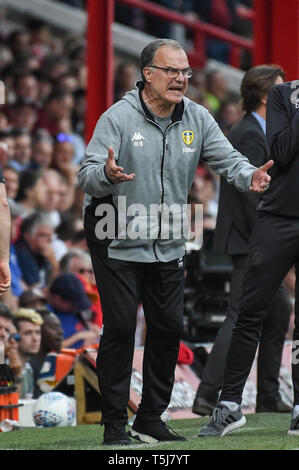 22nd April 2019 , Griffin Park, London, England; Sky Bet Championship, Brentford vs Leeds United ; Marcelo Bielsa manager of Leeds Utd   Credit: Phil Westlake/News Images,  English Football League images are subject to DataCo Licence Stock Photo