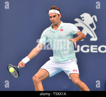 2019 Miami Open Day 7 Presented by Itau at Hard Rock Stadium March 24, 2019 in Miami Gardens, Florida.  Featuring: Roger Federer Where: Miami Gardens, Florida, United States When: 25 Mar 2019 Credit: Johnny Louis/WENN.com Stock Photo