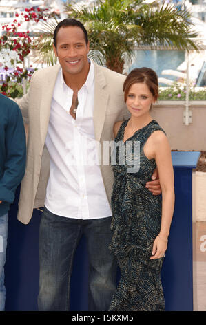 CANNES, FRANCE. May 21, 2006: Actress SARAH MICHELLE GELLAR & actor DWAYNE  JOHNSON aka 'THE ROCK' at the photocall for 'Southland Tales' at the 59th Annual International Film Festival de Cannes. © 2006 Paul Smith / Featureflash Stock Photo