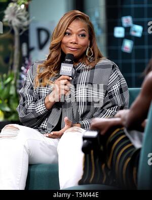 New York, NY, USA. 25th Apr, 2019. Queen Latifah inside for AOL Build Series Celebrity Candids - THU, AOL Build Series, New York, NY April 25, 2019. Credit: Steve Mack/Everett Collection/Alamy Live News Stock Photo