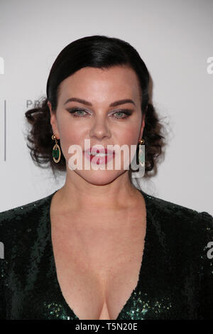 NEW YORK, NEW YORK - APRIL 25: Actress Debi Mazar attends Tribeca TV: Younger at Spring Studio on April 25, 2019 in New York City. Stock Photo