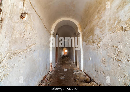 Basement of old fortress with vaulted brick ceiling - ancient dungeons ...