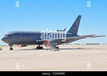 A KC-46A Pegasus lands April 20, 2019, at McConnell Air Force Base, Kan. This is the fifth KC-46 to be delivered to McConnell. It is the first Pegasus delivery to have an aircrew composed of both active duty and reserve pilots from the 22nd and 931st Air Refueling Wings. (U.S. Air Force photo by Airman 1st Class Alexi Myrick) Stock Photo