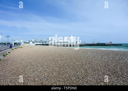A long expanse of shingle beach next to South Parade Pier, Southsea, Hampshire, England, UK Stock Photo