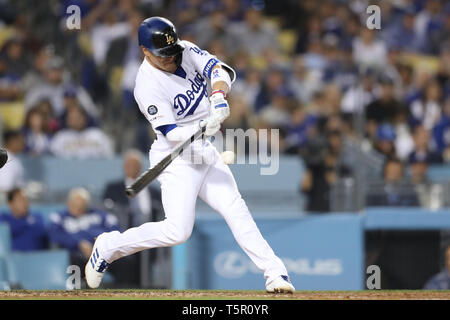 Kiké Hernandez steals the show in LA Dodgers' win over San Francisco Giants  – Daily News