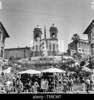 Rome, Italy, 1972 - black and white photo - view of the famous staircase of Trinità dei Monti, in the historical center of Rome, taken from Piazza di Spagna Stock Photo