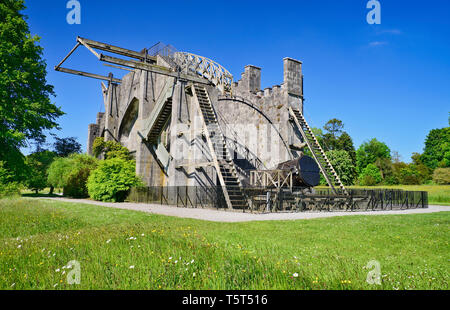 Ireland, County Offaly, Birr Castle current home of the 7th Earl of Rosse, The Great Telescope. Stock Photo